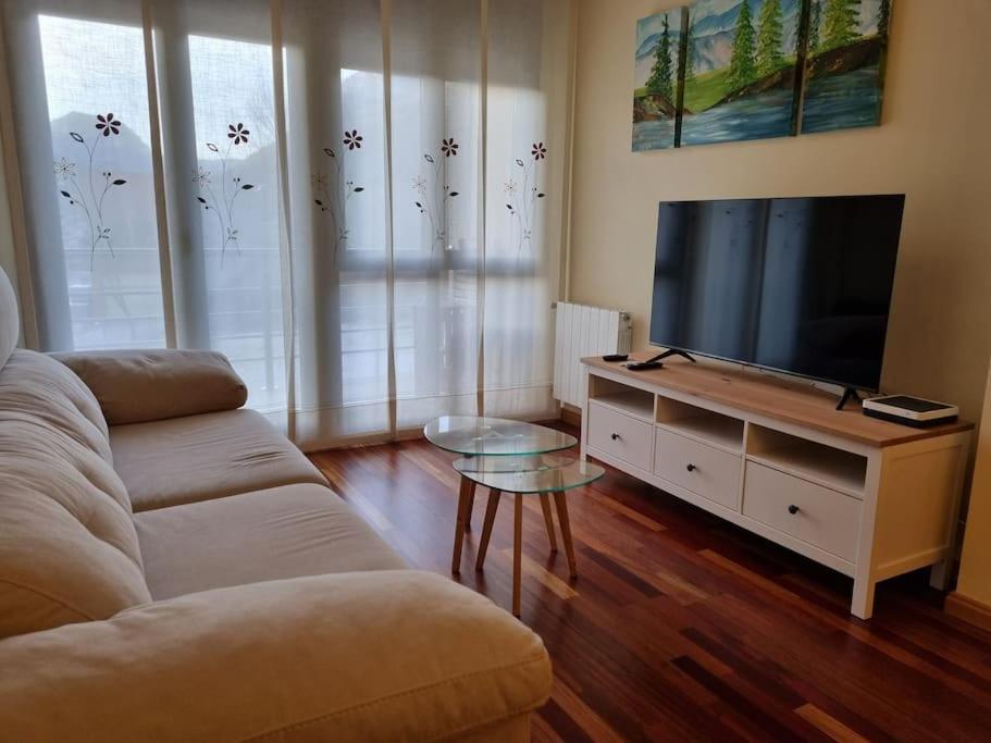 24A01 Apartamento Cabrales Διαμέρισμα Arenas De Cabrales Εξωτερικό φωτογραφία